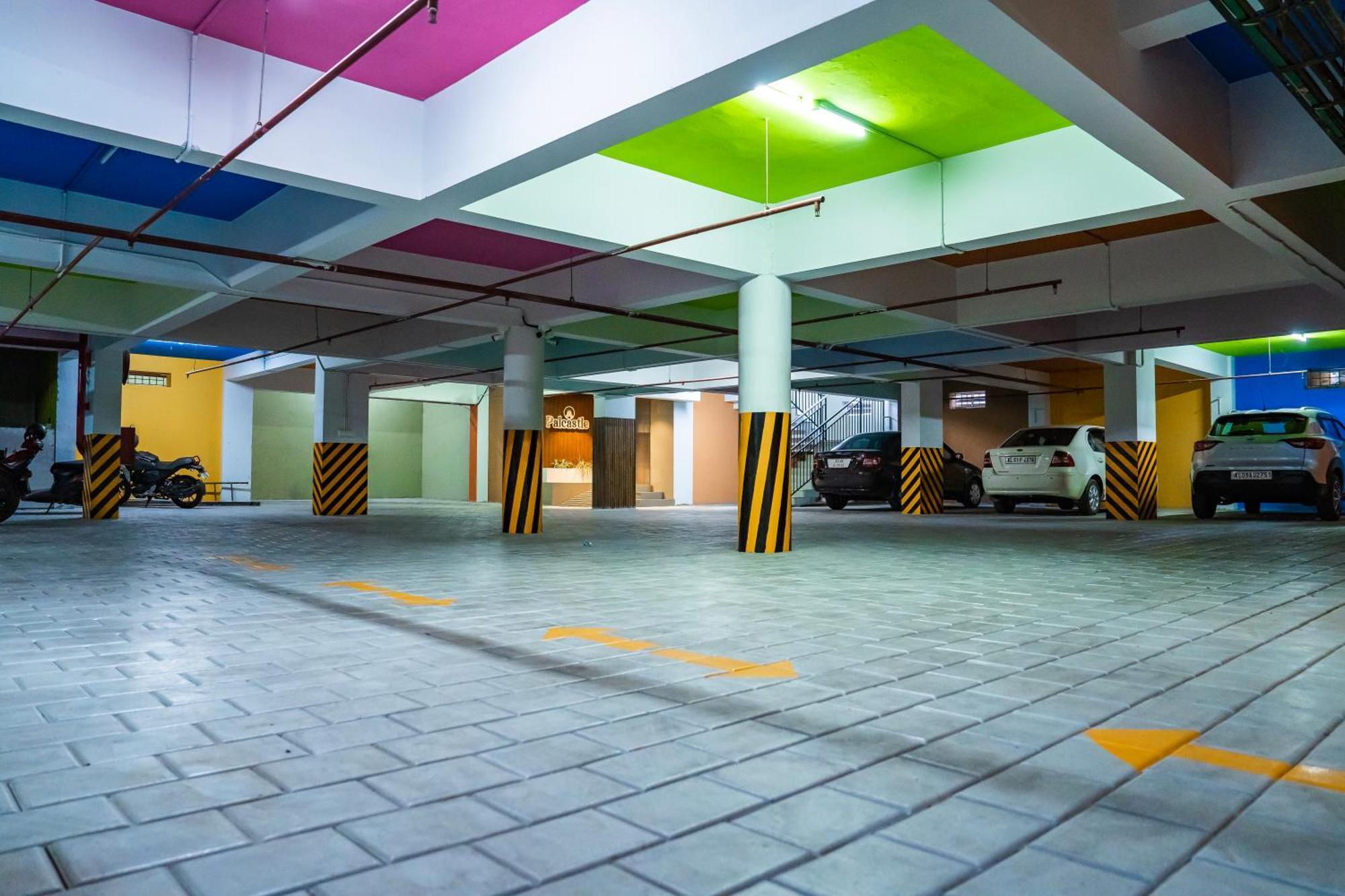 Palcastle Regency Hotel Palakkad Bagian luar foto